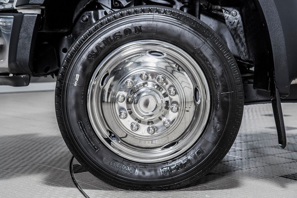 2008 Ford Super Duty F-450 DRW Cab-Chassis XL - 15403530 - 21