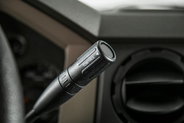 2008 Ford Super Duty F-550 DRW F550 REG CAB * 6.4 POWERSTROKE * 12' LANDSCAPE DUMP * 1 OWNER - 17315189 - 21