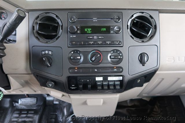 2008 Ford Super Duty F-550 DRW F-550SD 4WD Crew Cab 10' Utility Bucket Truck - 22876547 - 30