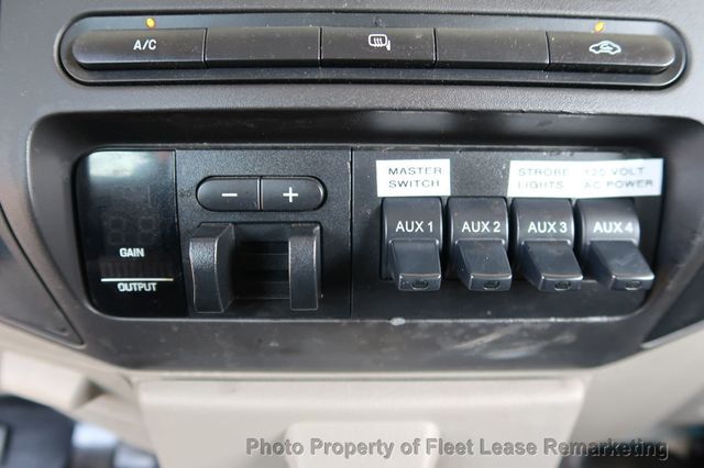 2008 Ford Super Duty F-550 DRW F-550SD 4WD Crew Cab 10' Utility Bucket Truck - 22876547 - 33