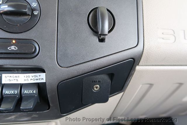 2008 Ford Super Duty F-550 DRW F-550SD 4WD Crew Cab 10' Utility Bucket Truck - 22876547 - 34