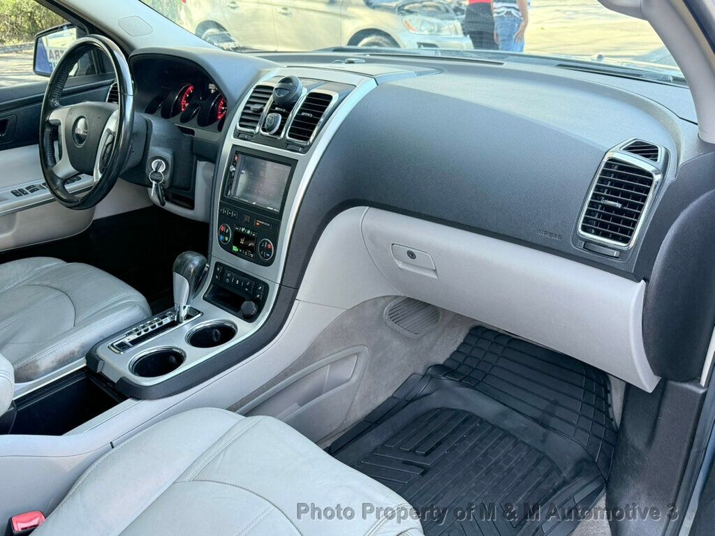 2008 Gmc Acadia SLT photo 9