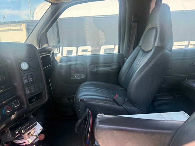 2008 GMC C7500 Crew Cab and Chassis  - 23003340 - 9