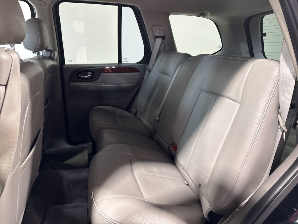 2008 GMC Envoy 2WD 4dr Denali - 23031661 - 27