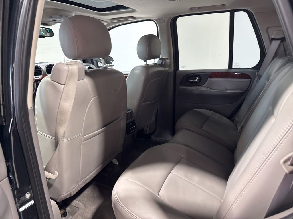 2008 GMC Envoy 2WD 4dr Denali - 23031661 - 28