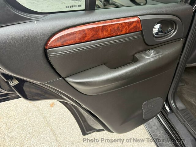 2008 GMC Envoy 2WD 4dr Denali - 22955294 - 16