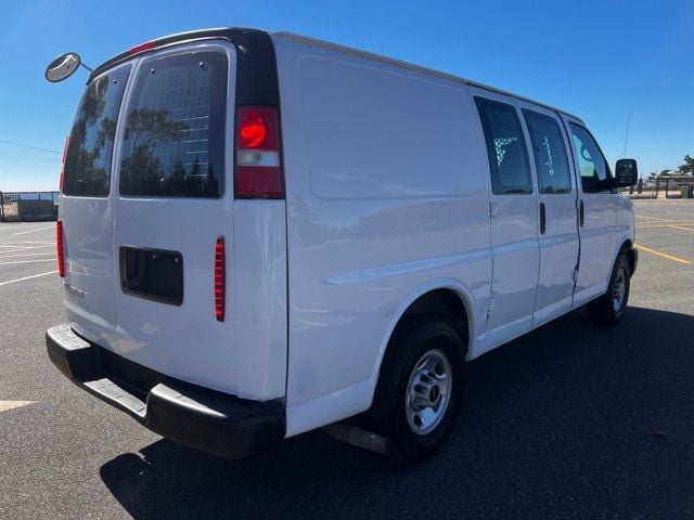 2008 GMC G3500 ONE TON CARGO VAN WITH MANY EXTRAS READY FOR WORK SEVERAL IN STOCK - 22582419 - 2