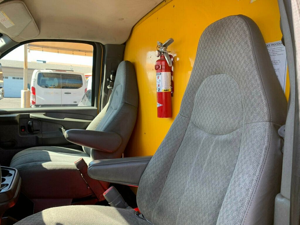 2008 GMC Savana Cutaway 177" WB C7N DRW 1-OWNER LOW MILES!! - 22994390 - 60