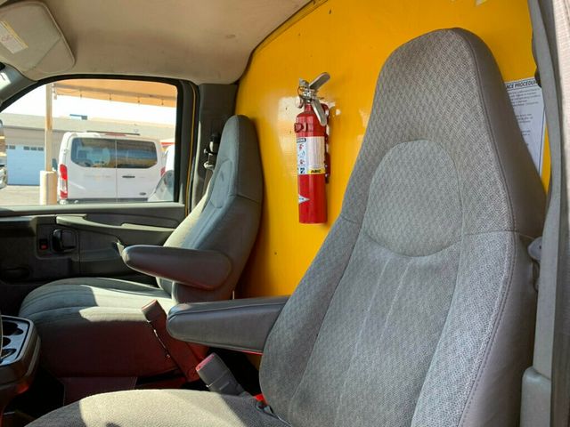 2008 GMC Savana Cutaway 177" WB C7N DRW 1-OWNER LOW MILES!! - 22994390 - 60