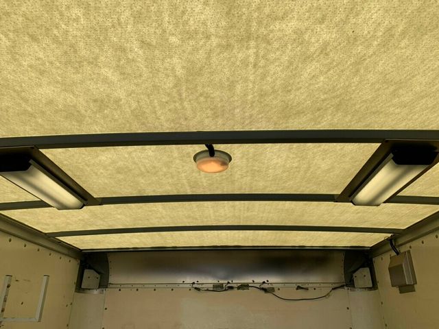 2008 GMC Savana Cutaway 177" WB C7N DRW Mechanic/tire pressure 1-OWNER LOW MILES!! - 22994390 - 37