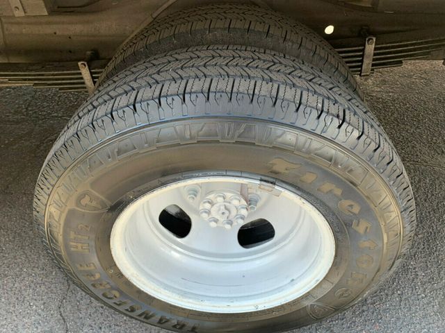 2008 GMC Savana Cutaway 177" WB C7N DRW Mechanic/tire pressure 1-OWNER LOW MILES!! PENSKE - 22994390 - 16