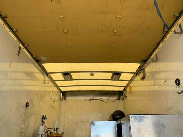 2008 GMC Savana Cutaway 177" WB C7N DRW Mechanic/Tire Shop 1-OWNER LOW MILES!! PENSKE - 22994390 - 11