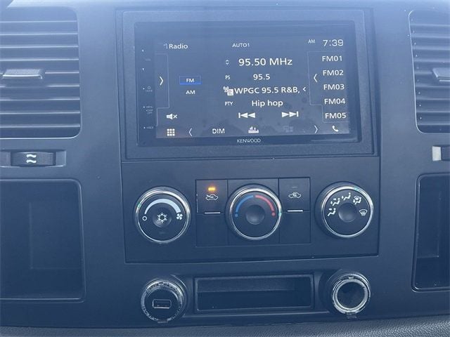 2008 GMC Sierra 1500 2WD Reg Cab 133.0" Work Truck - 22718971 - 17