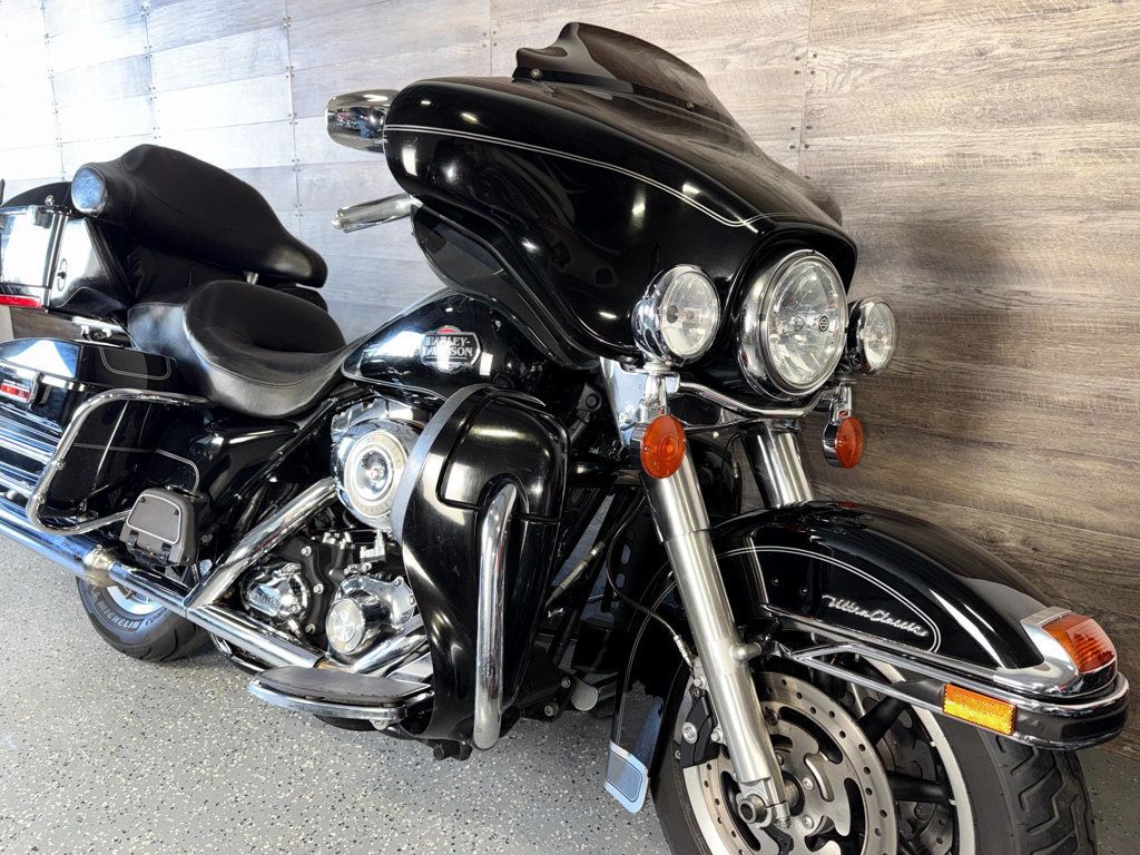 2008 Harley-Davidson FLHTCUI Ultra Classic Electra Glide LOW MILES! - 22960238 | Video 2