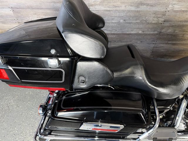2008 Harley-Davidson FLHTCUI Ultra Classic Electra Glide LOW MILES! - 22960238 - 8