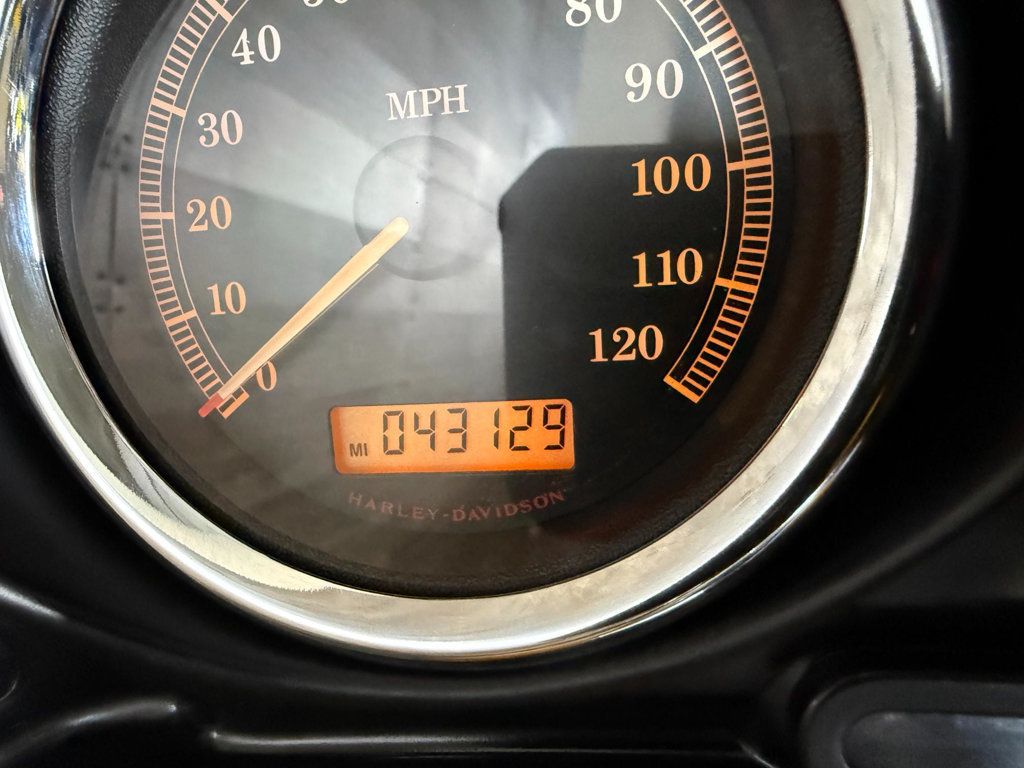 2008 Harley-Davidson FLHTCUI Ultra Classic Electra Glide SUPER CLEAN! - 22981570 - 9