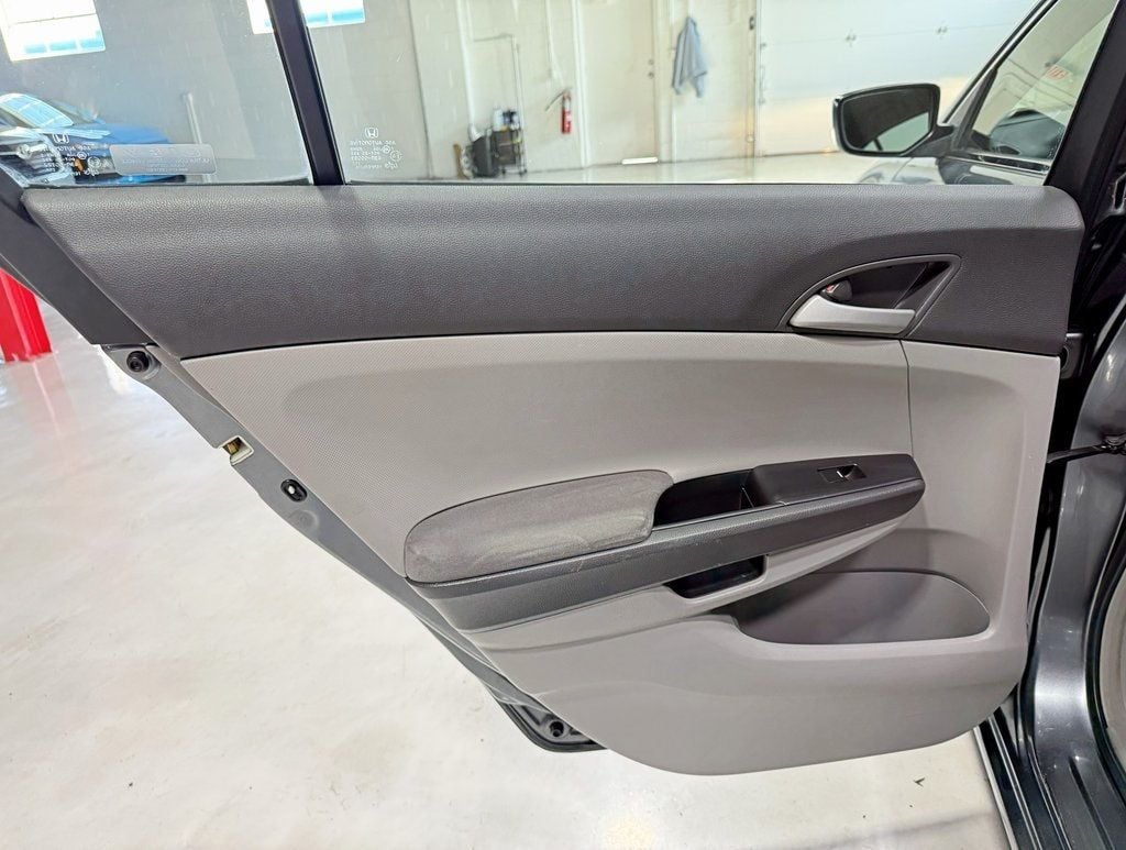 2008 Honda Accord Sedan 4dr I4 Automatic LX-P - 22950185 - 26