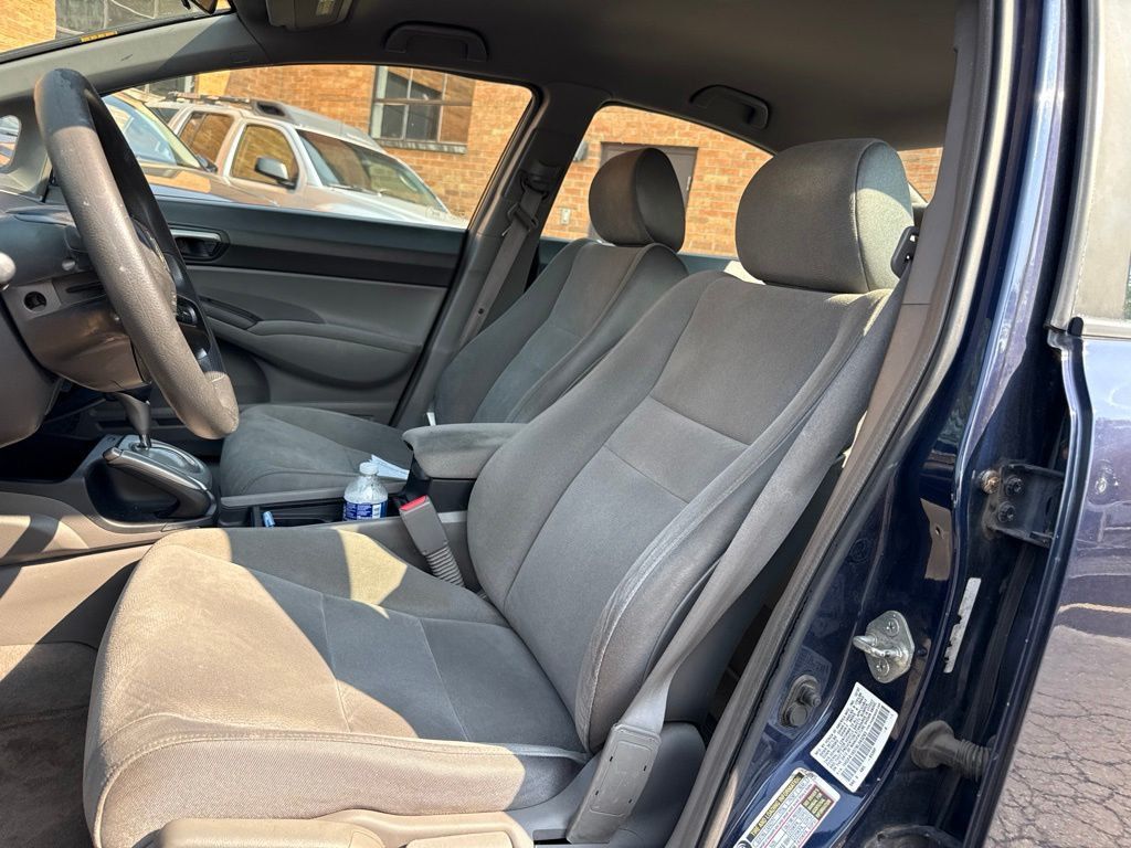 2008 Honda Civic Sedan 4dr Automatic LX - 23059381 - 6