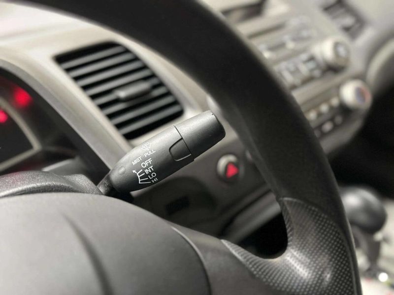 2008 Honda Civic Sedan 4dr Automatic LX - 22993947 - 27