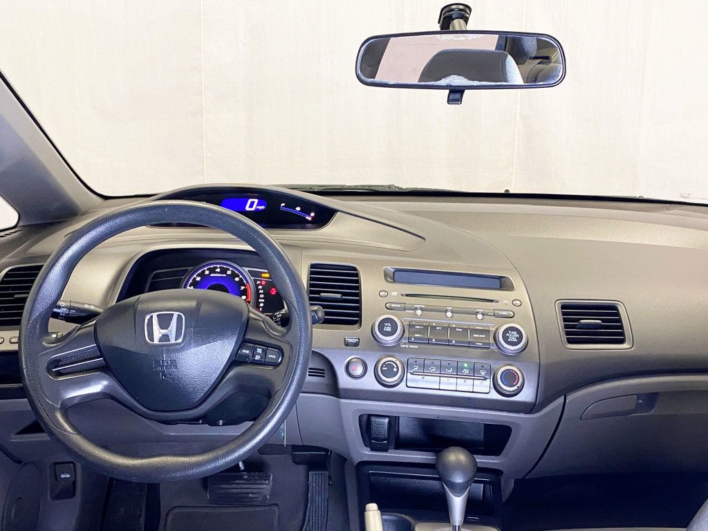 2008 Honda Civic Sedan 4dr Automatic LX - 22973702 - 33