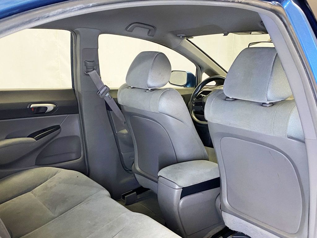 2008 Honda Civic Sedan 4dr Automatic LX - 22973702 - 35