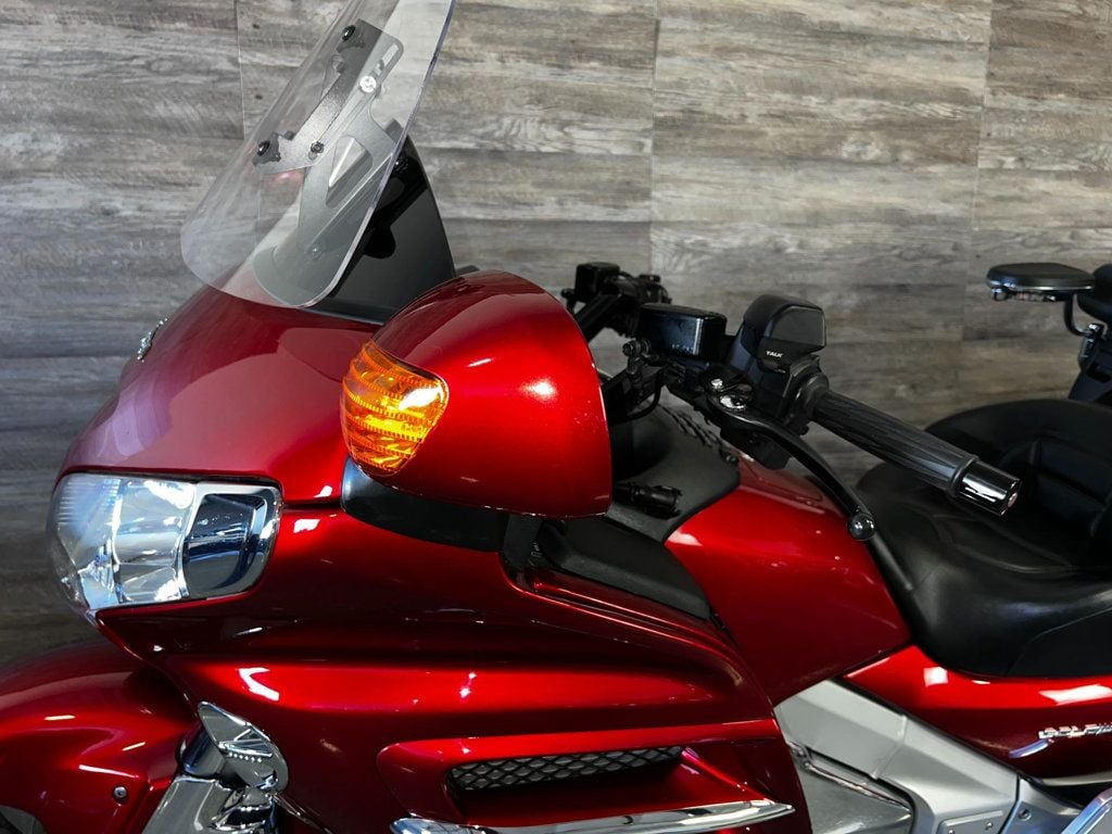 2008 Honda GL1800 Goldwing LOW MILES! - 22665430 - 12