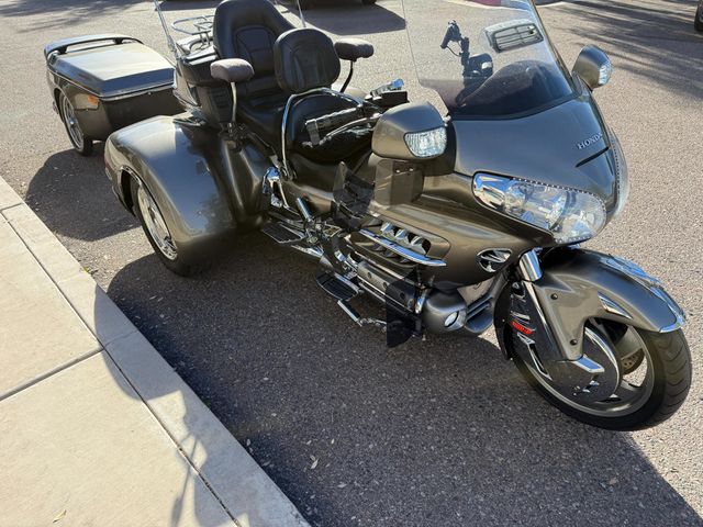 2008 Honda GL1800 Goldwing Trike SUPER CLEAN! - 22972655 - 3