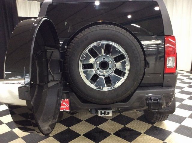 2008 Hummer H3 1/2 Ton photo 16