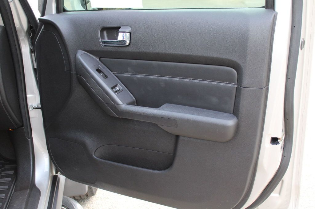 2008 Hummer H3 Base SUV photo 17