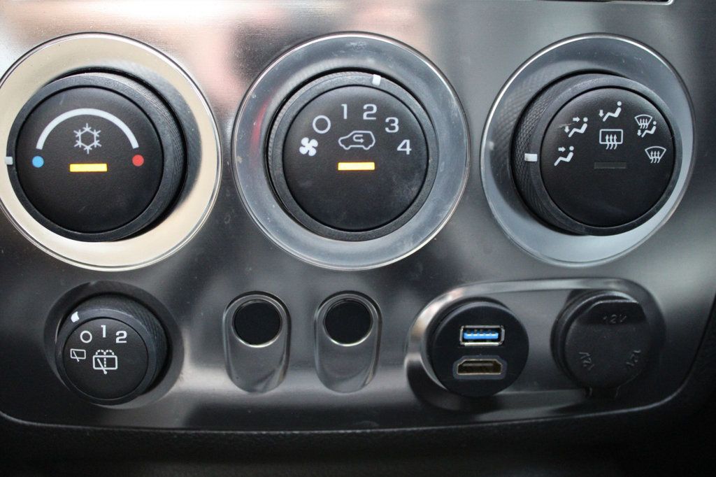 2008 Hummer H3 Base SUV photo 25