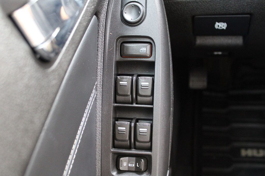 2008 Hummer H3 Base SUV photo 26