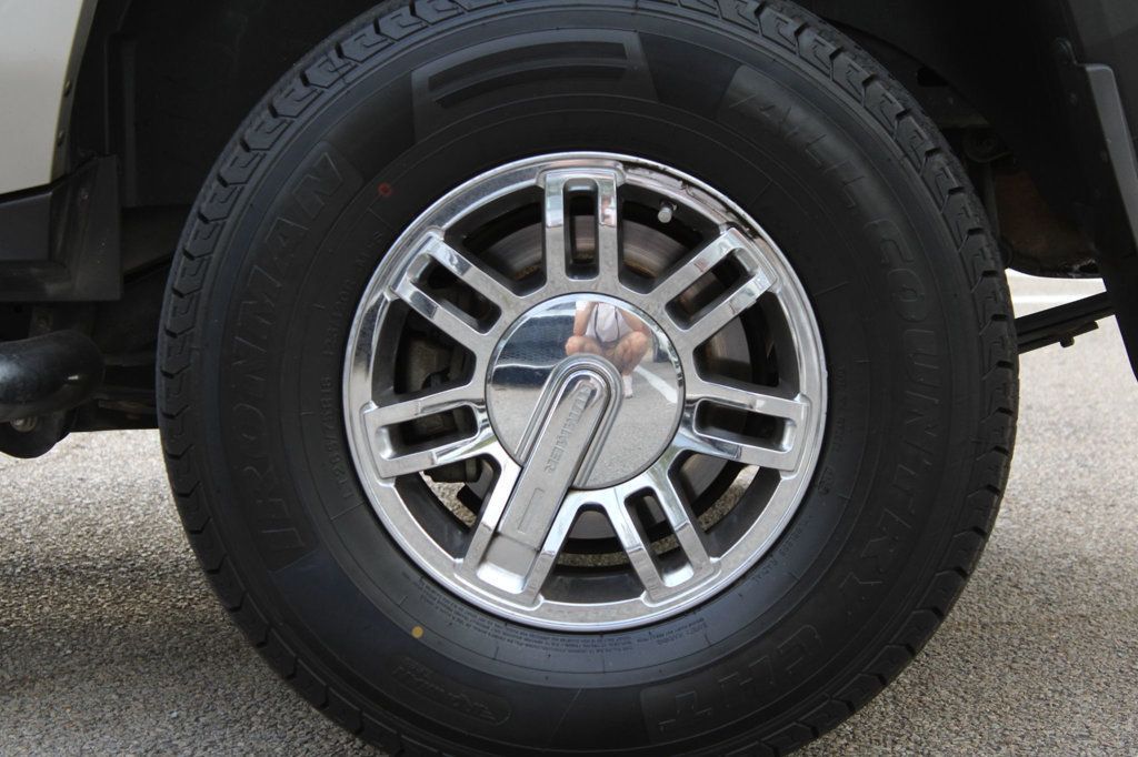 2008 Hummer H3 Base SUV photo 32