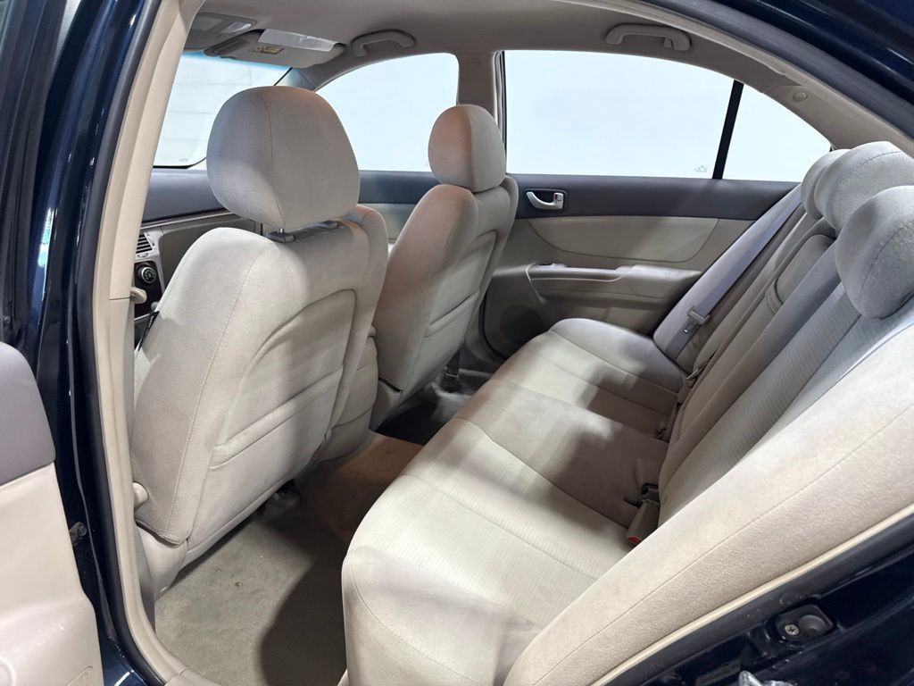 2008 Hyundai Sonata 4dr Sedan I4 Manual GLS - 23040362 - 25