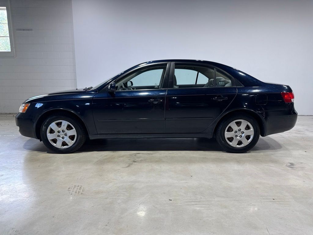 2008 Hyundai Sonata 4dr Sedan I4 Manual GLS - 23040362 - 2