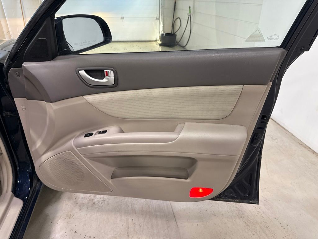 2008 Hyundai Sonata 4dr Sedan I4 Manual GLS - 23040362 - 35