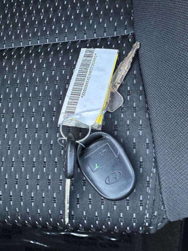 2008 Hyundai Tiburon 2dr Coupe Automatic GS - 23010689 - 24