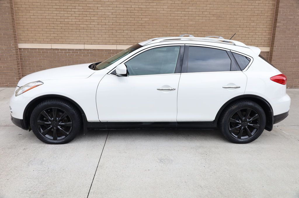 2008 Infiniti EX35 Journey photo 3
