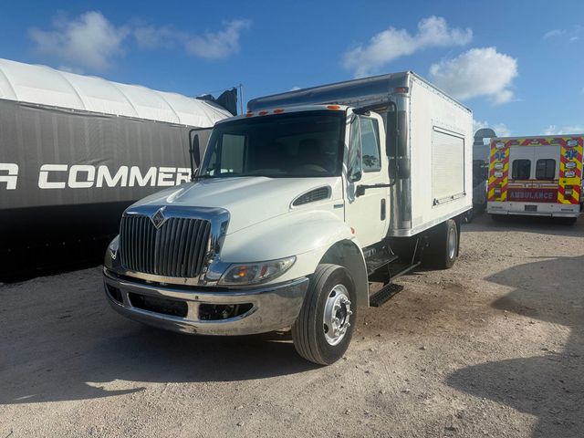 2008 International 4300 Enclosed Sprayer Truck  - 23009129 - 0