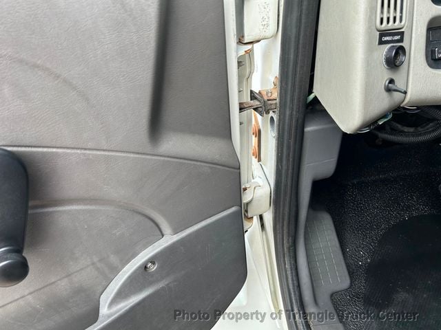 2008 International 4300 LONG BOX JUST 56k MILES! LIFT GATE! NON CDL AIR BRAKES! UNDER 26k GVW! BOX TRUCK - 22858775 - 10