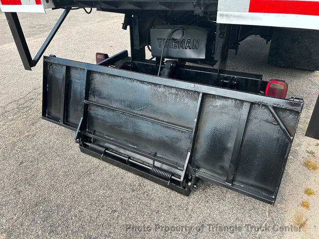 2008 International 4300 LONG BOX JUST 56k MILES! LIFT GATE! NON CDL AIR BRAKES! UNDER 26k GVW! BOX TRUCK - 22858775 - 37