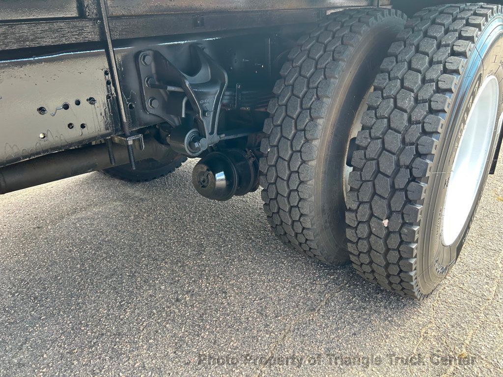 2008 International 4300 LONG BOX JUST 56k MILES! LIFT GATE! NON CDL AIR BRAKES! UNDER 26k GVW! BOX TRUCK - 22858775 - 42