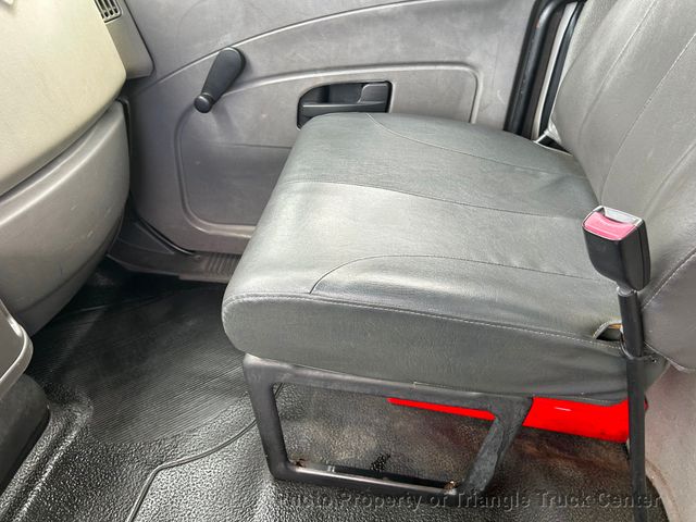 2008 International 4300 LONG BOX JUST 56k MILES! LIFT GATE! NON CDL AIR BRAKES! UNDER 26k GVW! BOX TRUCK - 22858775 - 62