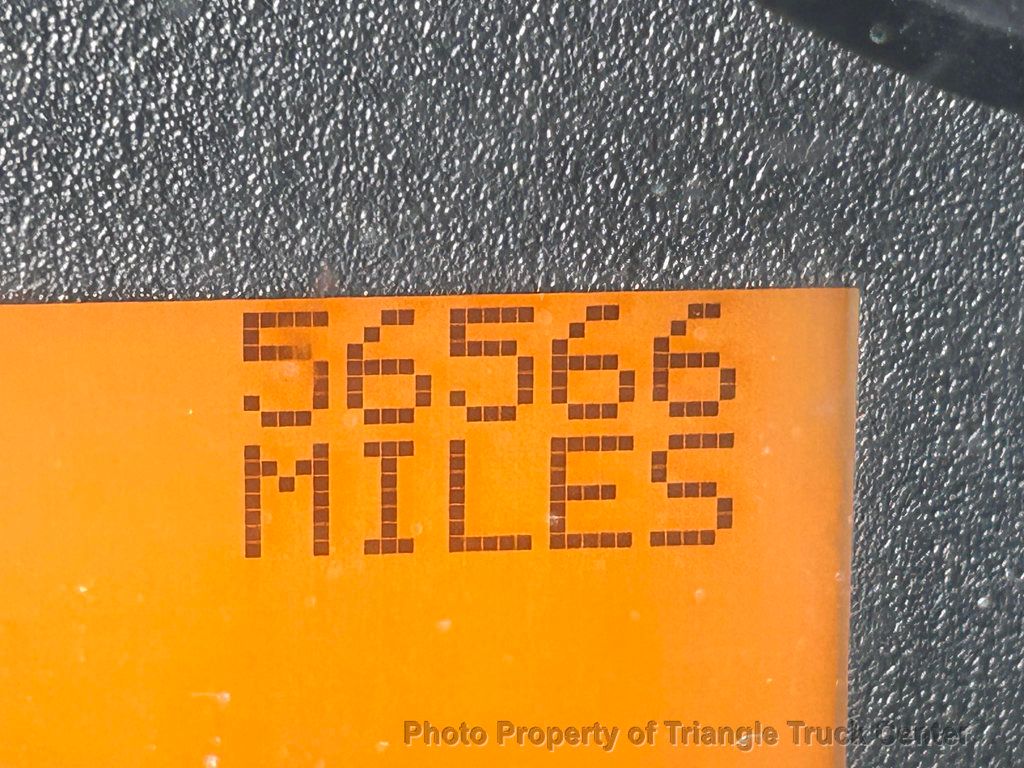 2008 International 4300 LONG BOX JUST 56k MILES! LIFT GATE! NON CDL AIR BRAKES! UNDER 26k GVW! BOX TRUCK - 22858775 - 69