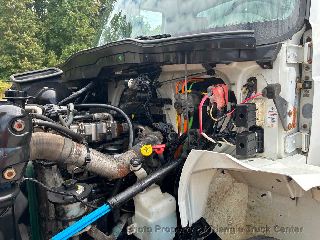 2008 International 4300 LONG BOX JUST 56k MILES! LIFT GATE! NON CDL AIR BRAKES! UNDER 26k GVW! BOX TRUCK - 22858775 - 75