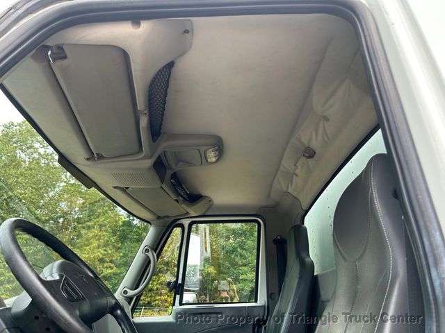 2008 International 4300 LONG BOX JUST 56k MILES! LIFT GATE! NON CDL AIR BRAKES! UNDER 26k GVW! BOX TRUCK - 22858775 - 7