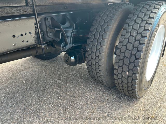 2008 International 4300 LONG BOX JUST 56k MILES! LIFT GATE! NON CDL AIR BRAKES! UNDER 26k GVW! BOX TRUCK - 22858775 - 90