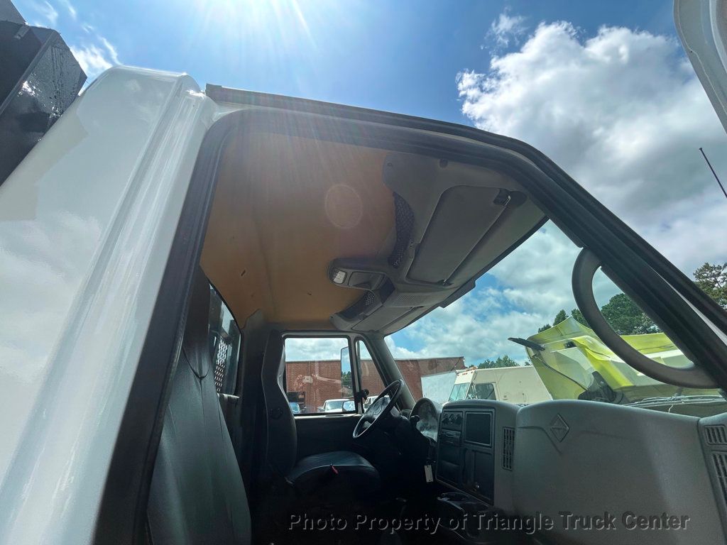 2008 International 4300 NON CDL FLATBED JUST 26k MILES NON DEF DIESEL! - 22863623 - 23
