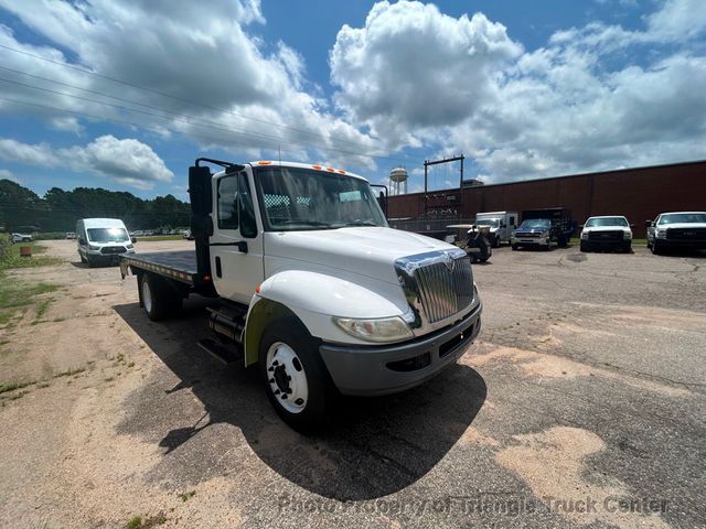2008 International 4300 NON CDL FLATBED JUST 26k MILES NON DEF DIESEL! - 22863623 - 45