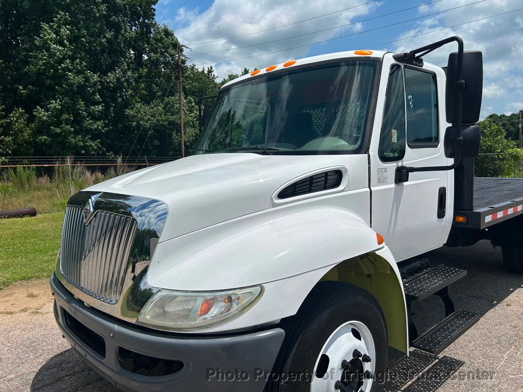 2008 International 4300 NON CDL FLATBED JUST 26k MILES NON DEF DIESEL! - 22863623 - 97