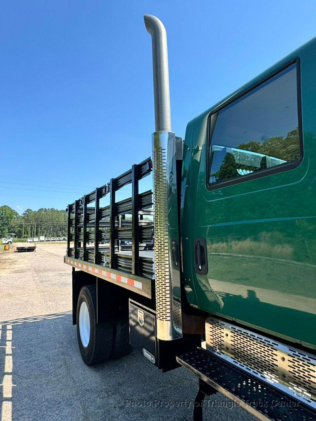 2008 International 7300 AWD JUST 69k MILES! FOUR WHEEL DRIVE! NON CDL UNDER 26k GVW! DT466 NO DEF FLUID! - 23002302 - 14